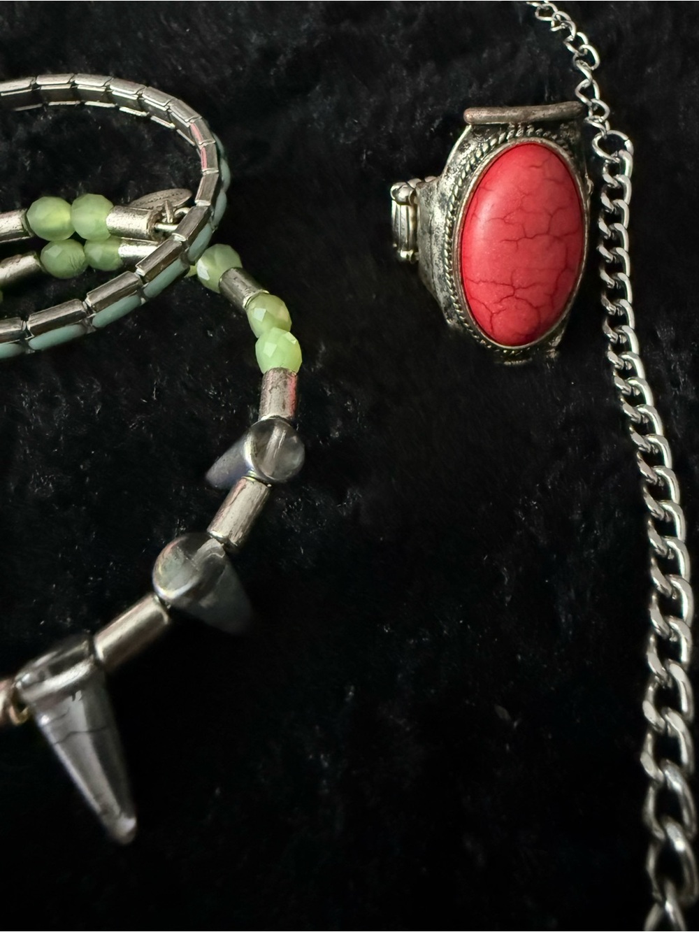 Wild Grace Curated Botanical 5 Piece Jewelry Set Silver Leaves Imperial Jasper - Picture 9 of 10